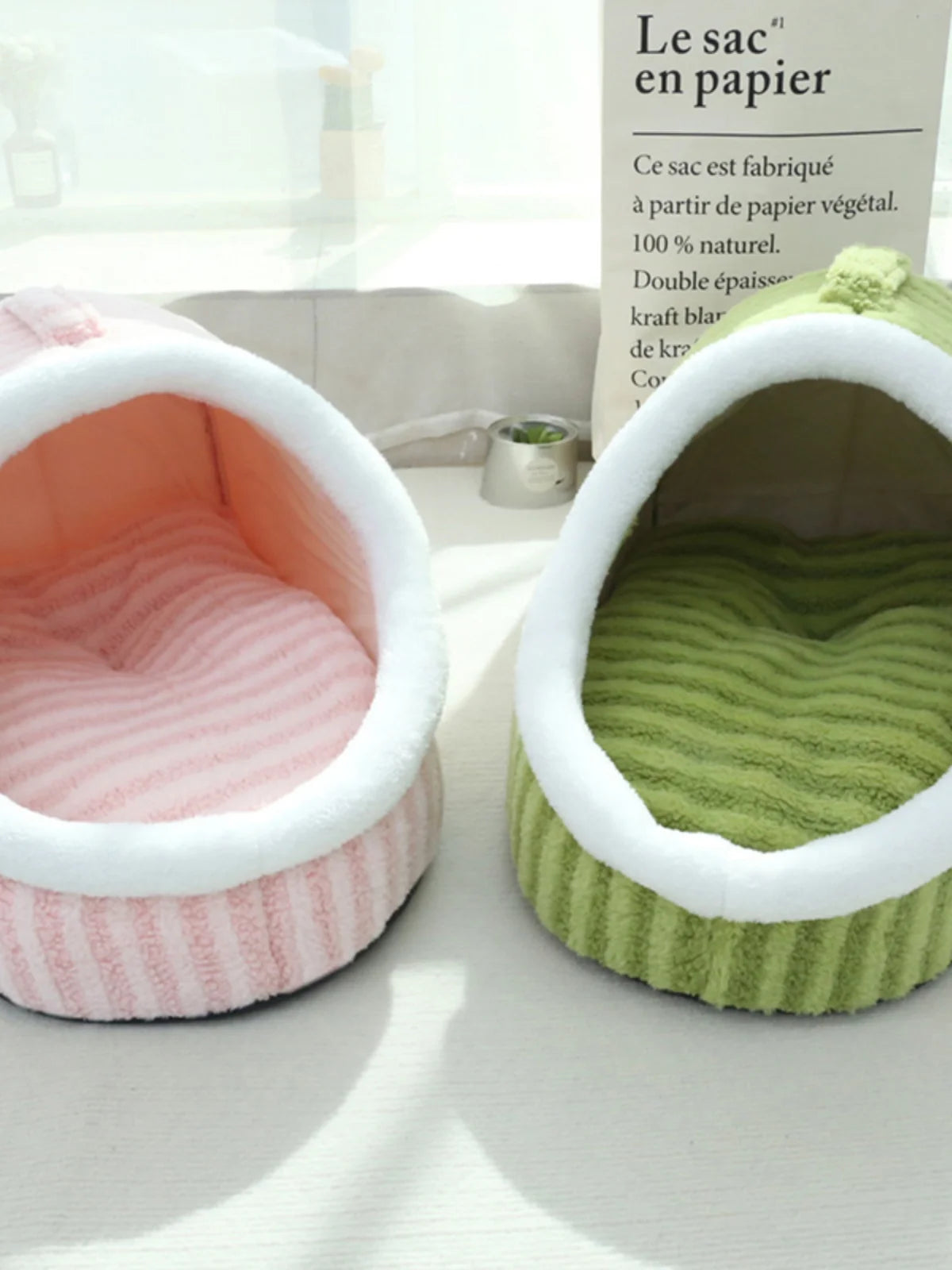 Trendy Pet Bed Four Seasons Universal Portable  Dog Bed Cartoon Striped Stand Hole Medium Small  Dog Daily Use Bed